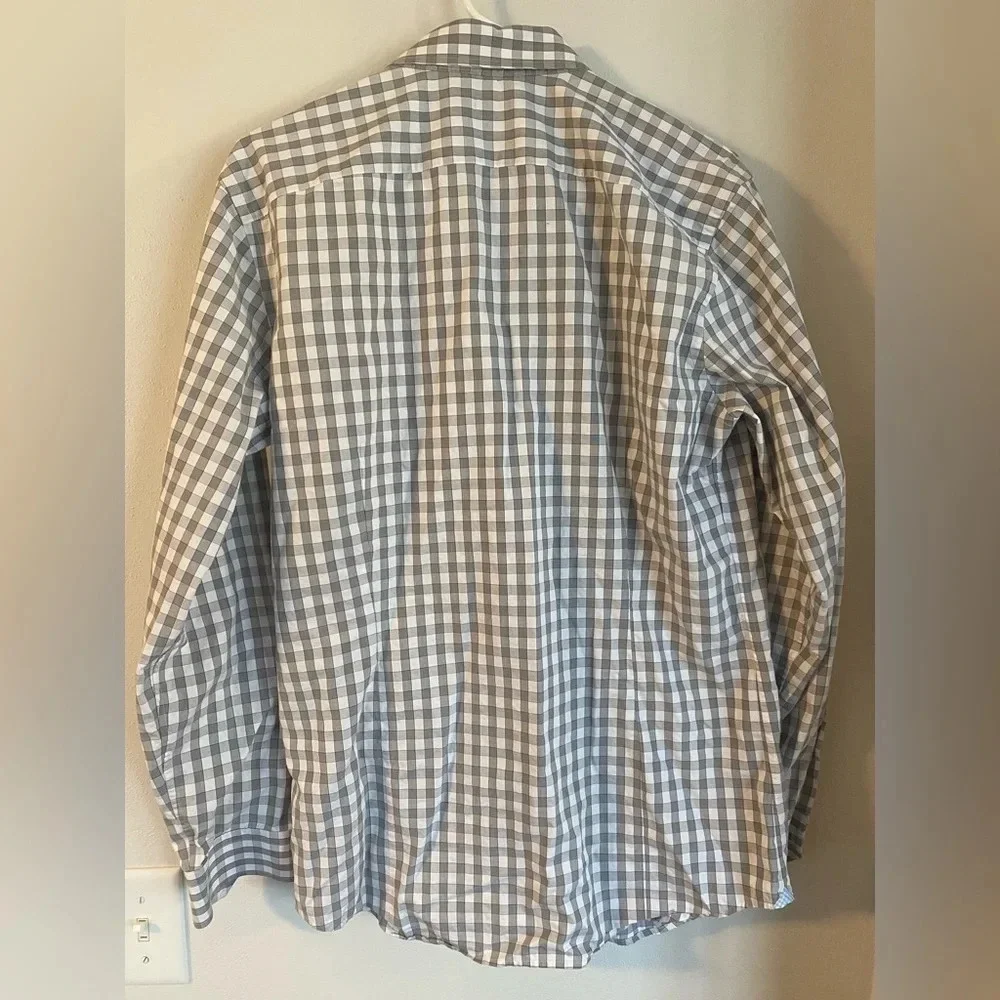 Banana Republic | Grant Fit Dress Shirt | Size M